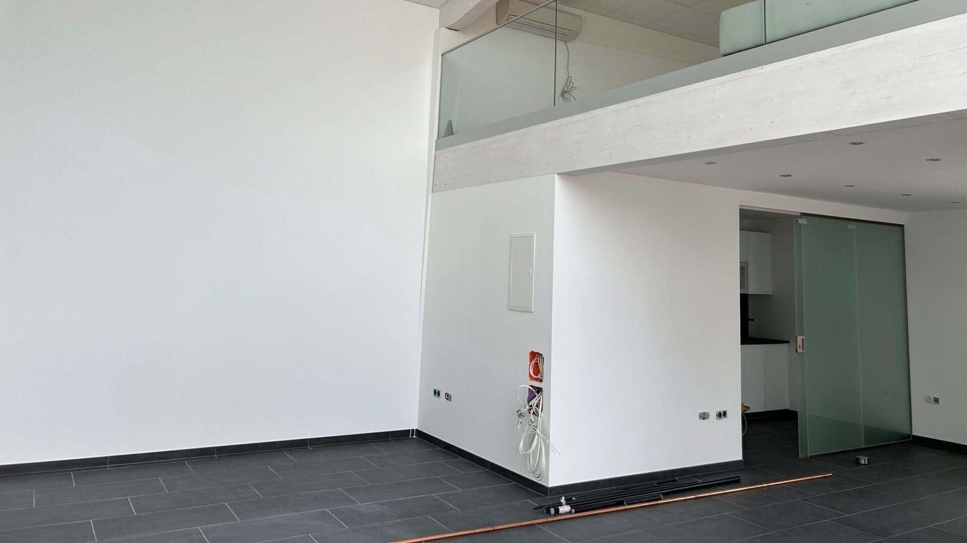 TOP Lage mit Galerie und Parkplatz
