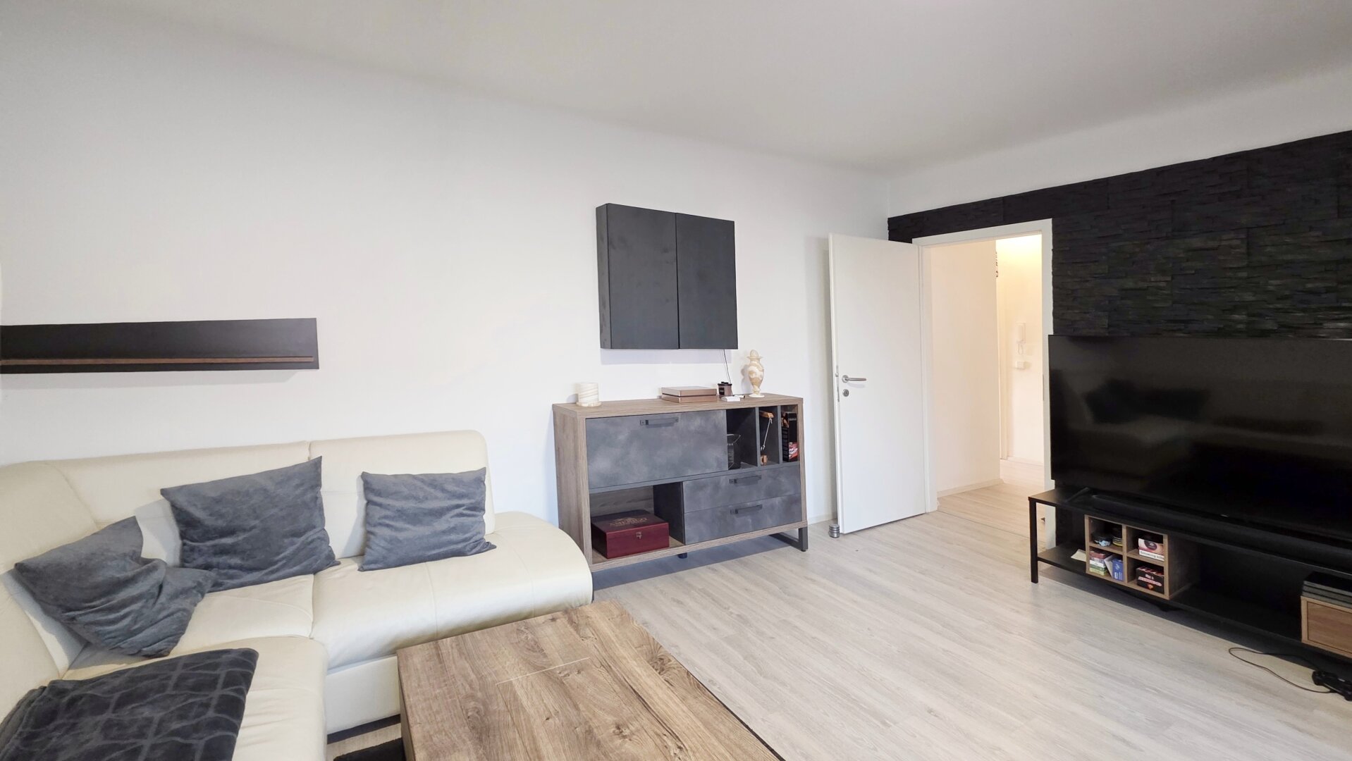 SANIERTE Wohnung mit günstigen Betriebskosten