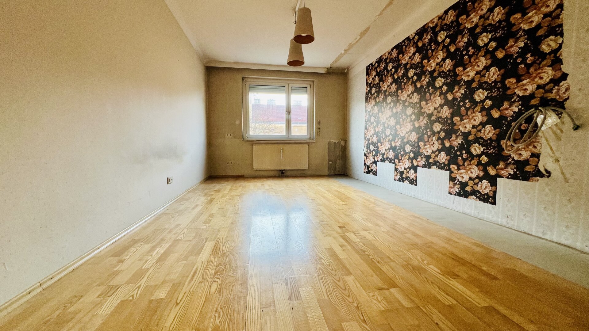 300m zur U1 - 4 Zimmerwohnung - Entwicklungspotenzial - 16 Minuten zum Stephansplatz - Top Infrastruktur