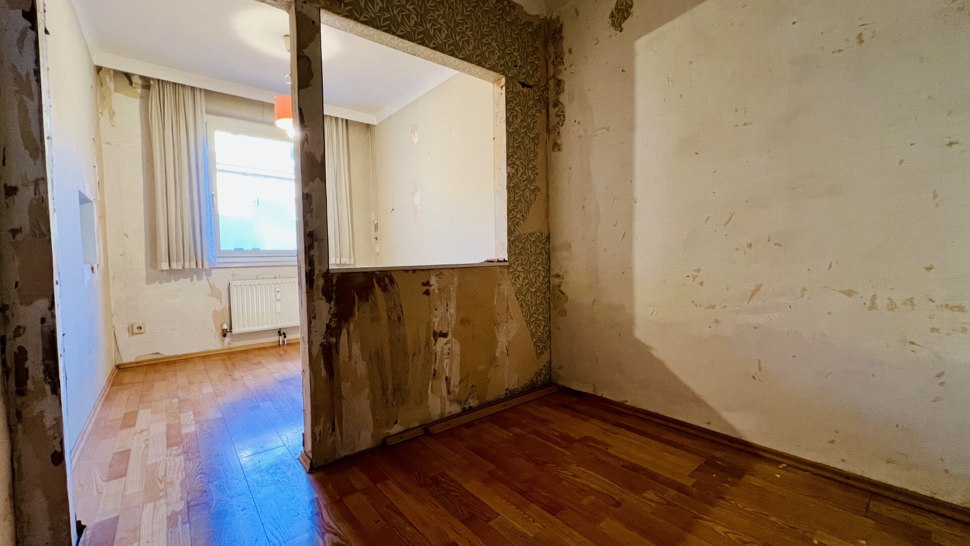 300m zur U1 - 4 Zimmerwohnung - Entwicklungspotenzial - 16 Minuten zum Stephansplatz - Top Infrastruktur