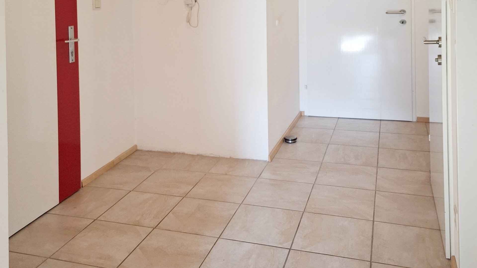 Dachgeschoßwohnung mit 19 m2 Terrasse und Grünblick