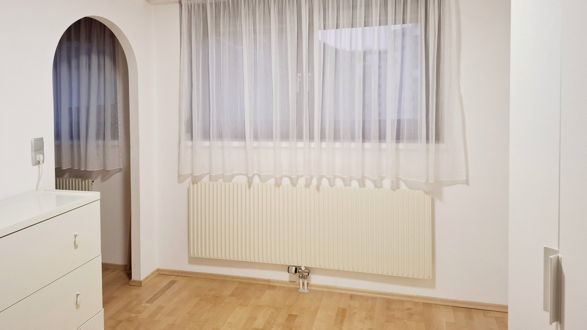 Dachgeschoßwohnung mit 19 m2 Terrasse und Grünblick
