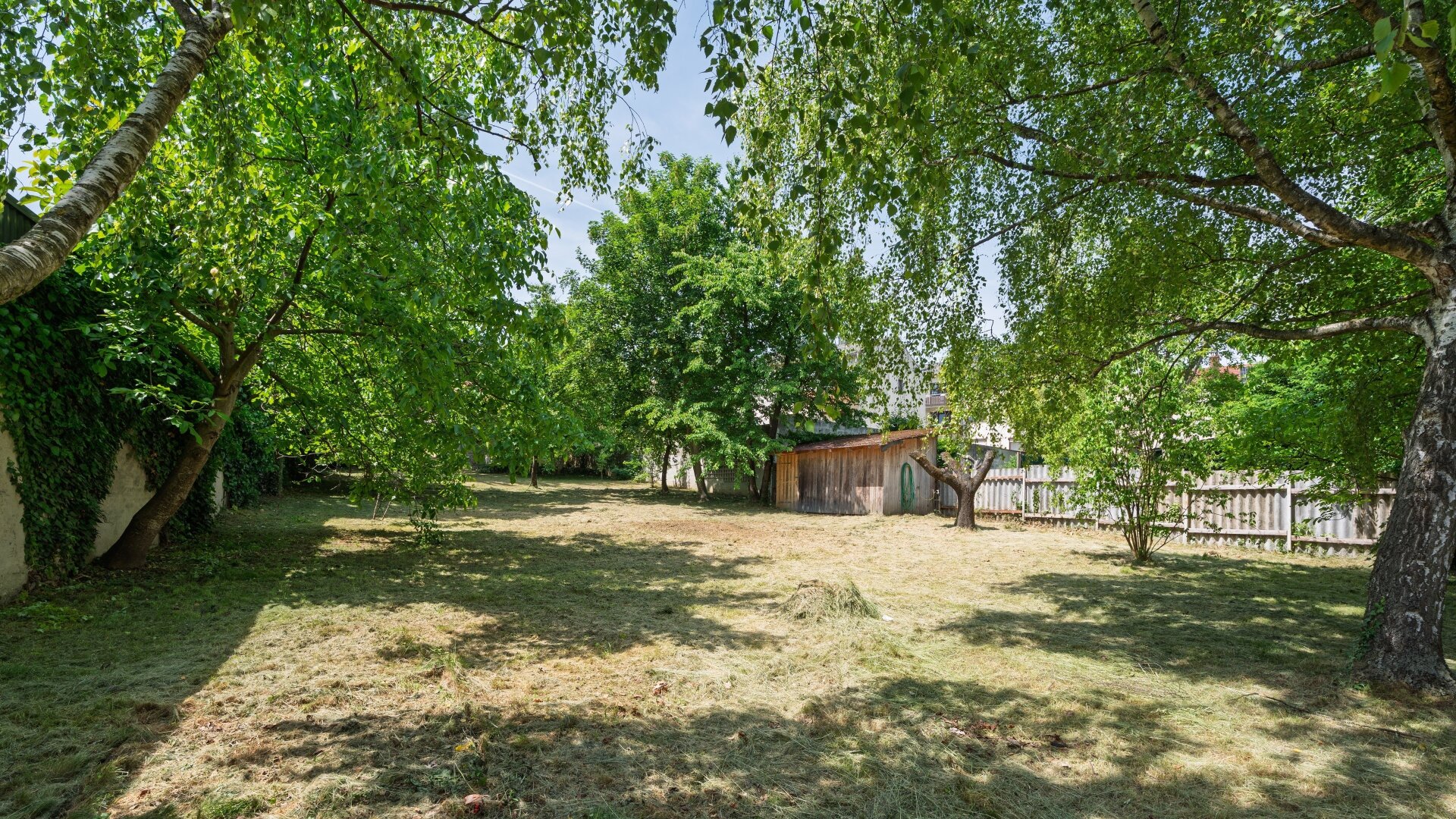 Bauträgergrundstück im Kerngebiet – 1.283 m² mit 70 % Bebaubarkeit
