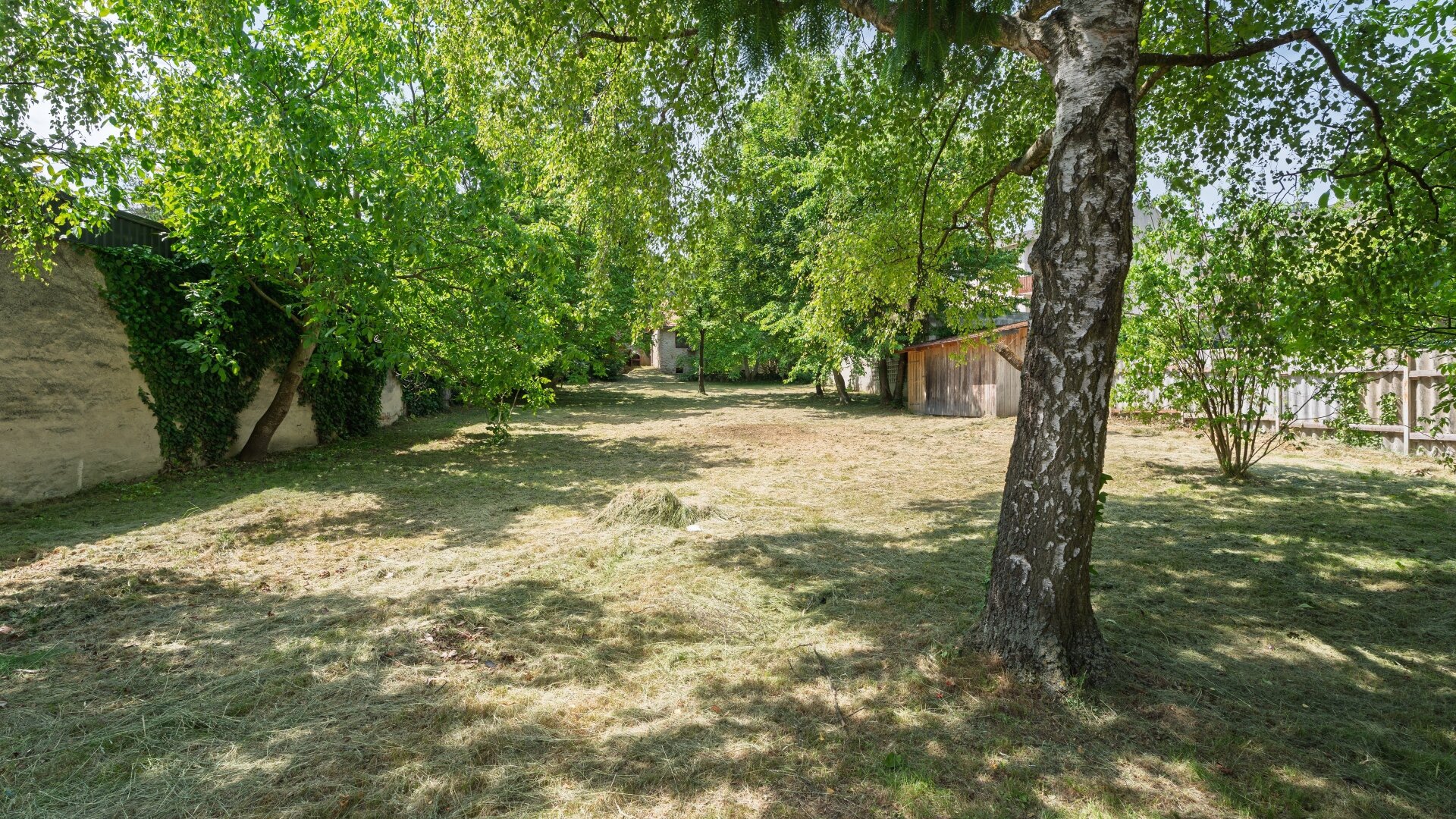 Bauträgergrundstück im Kerngebiet – 1.283 m² mit 70 % Bebaubarkeit