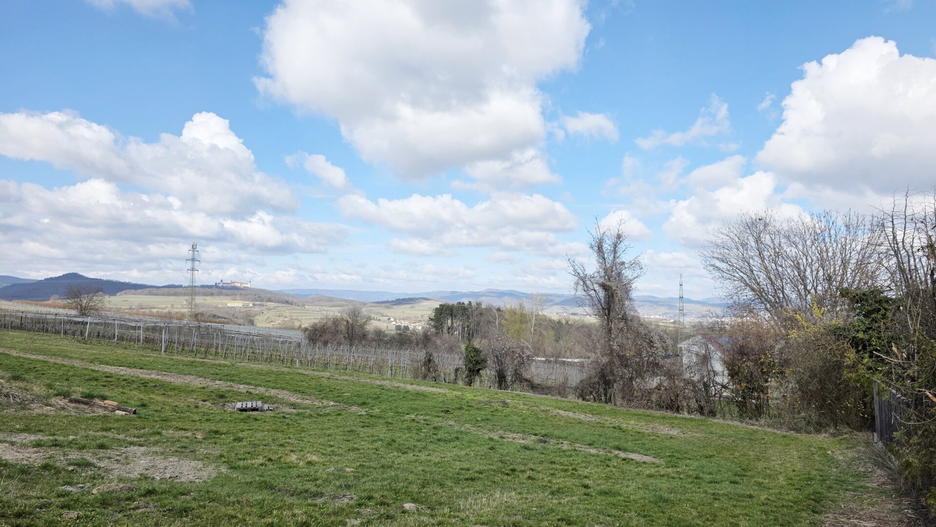 Baugrundstück in Krustetten – 930 m² in erhöhter Lage