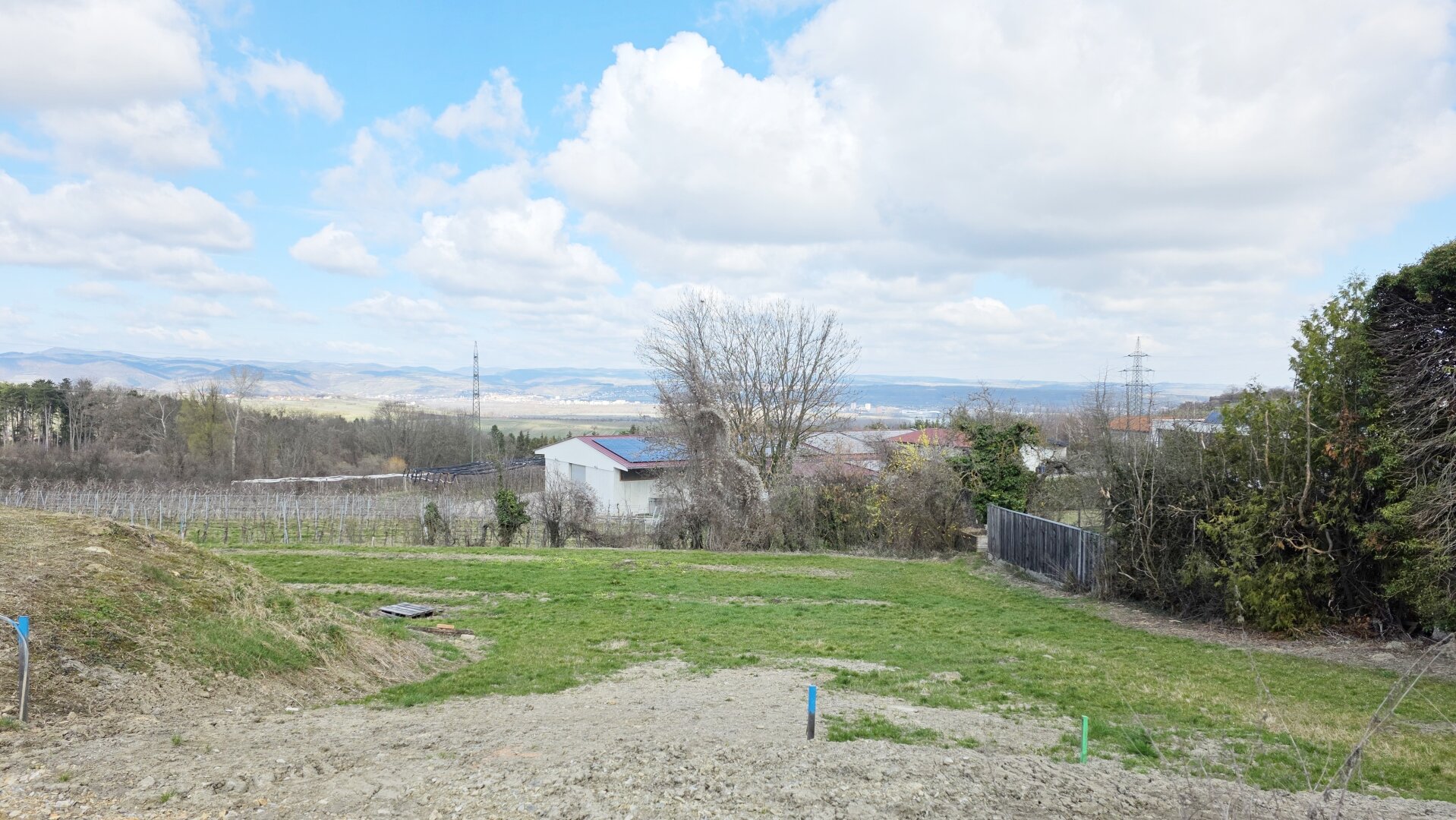 Baugrundstück in Krustetten – 930 m² in erhöhter Lage