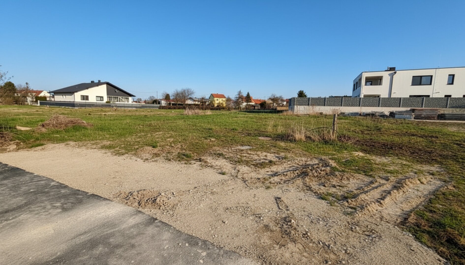 Sonniges Baugrundstück in Schönkirchen-Reyersdorf