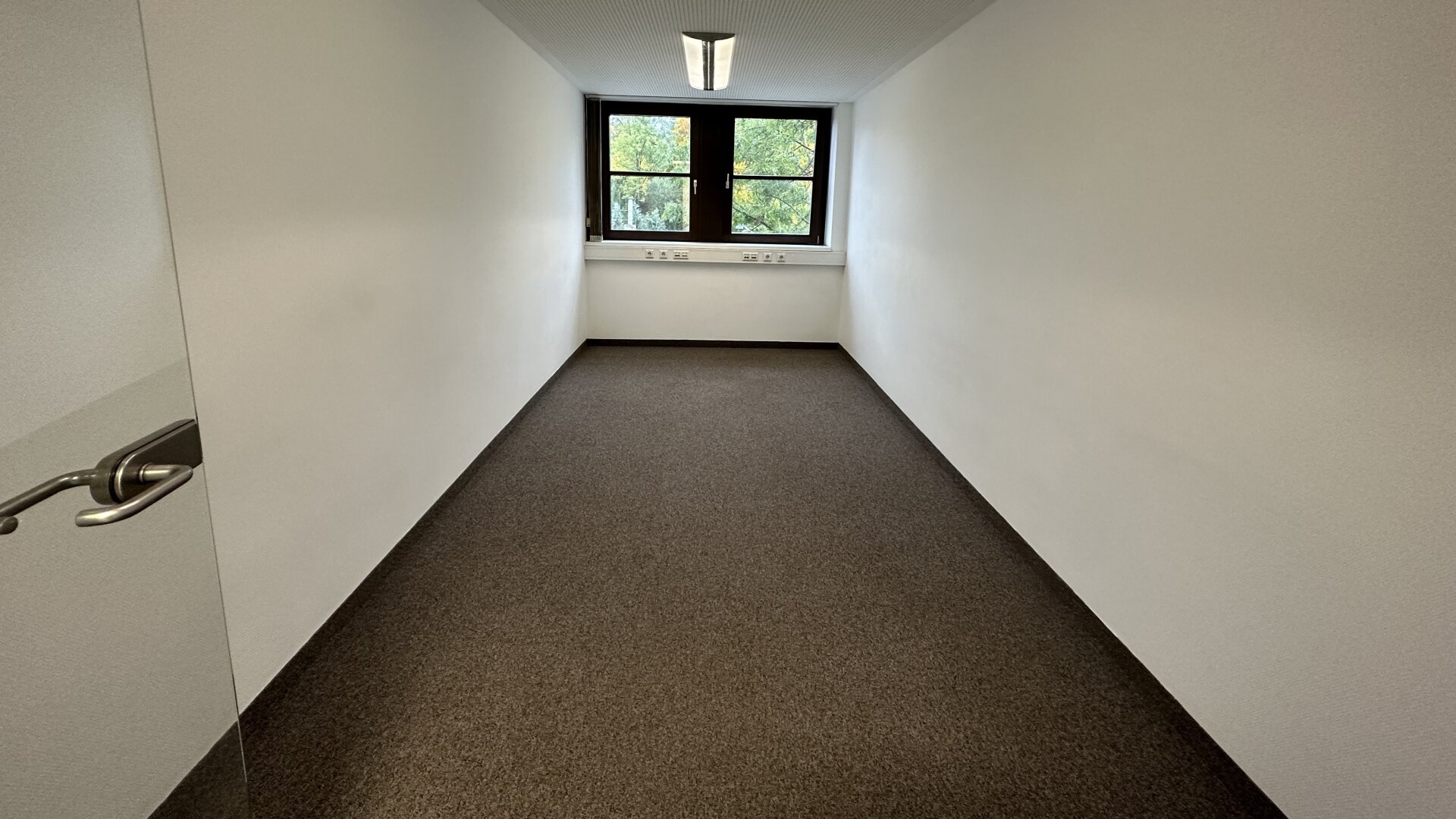 Smart Office Living - ideal für Verkaufs-, Büro- oder Dienstleistungsgewerbe - U4 fußläufig erreichbar - Tiefgaragenstellplatz