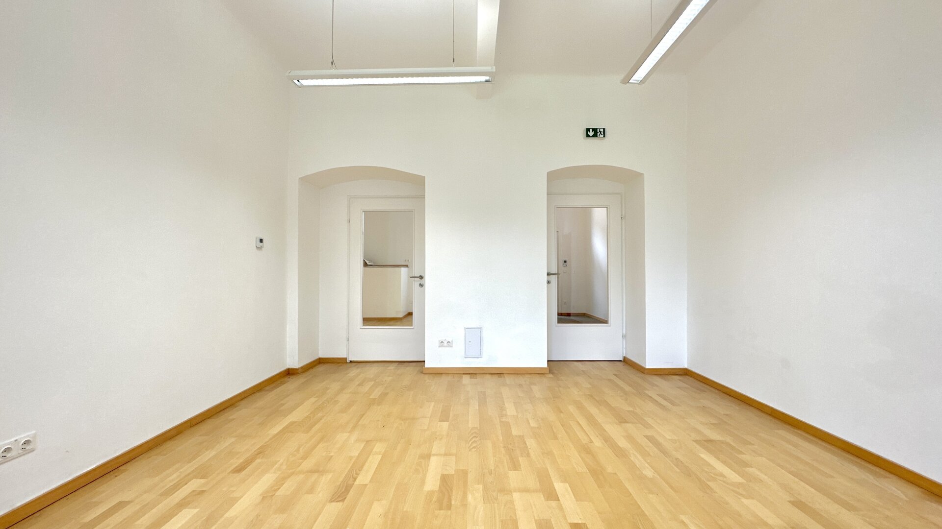 Geschäftslokal ideal für Verkaufs-, Büro- oder Dienstleistungslokal