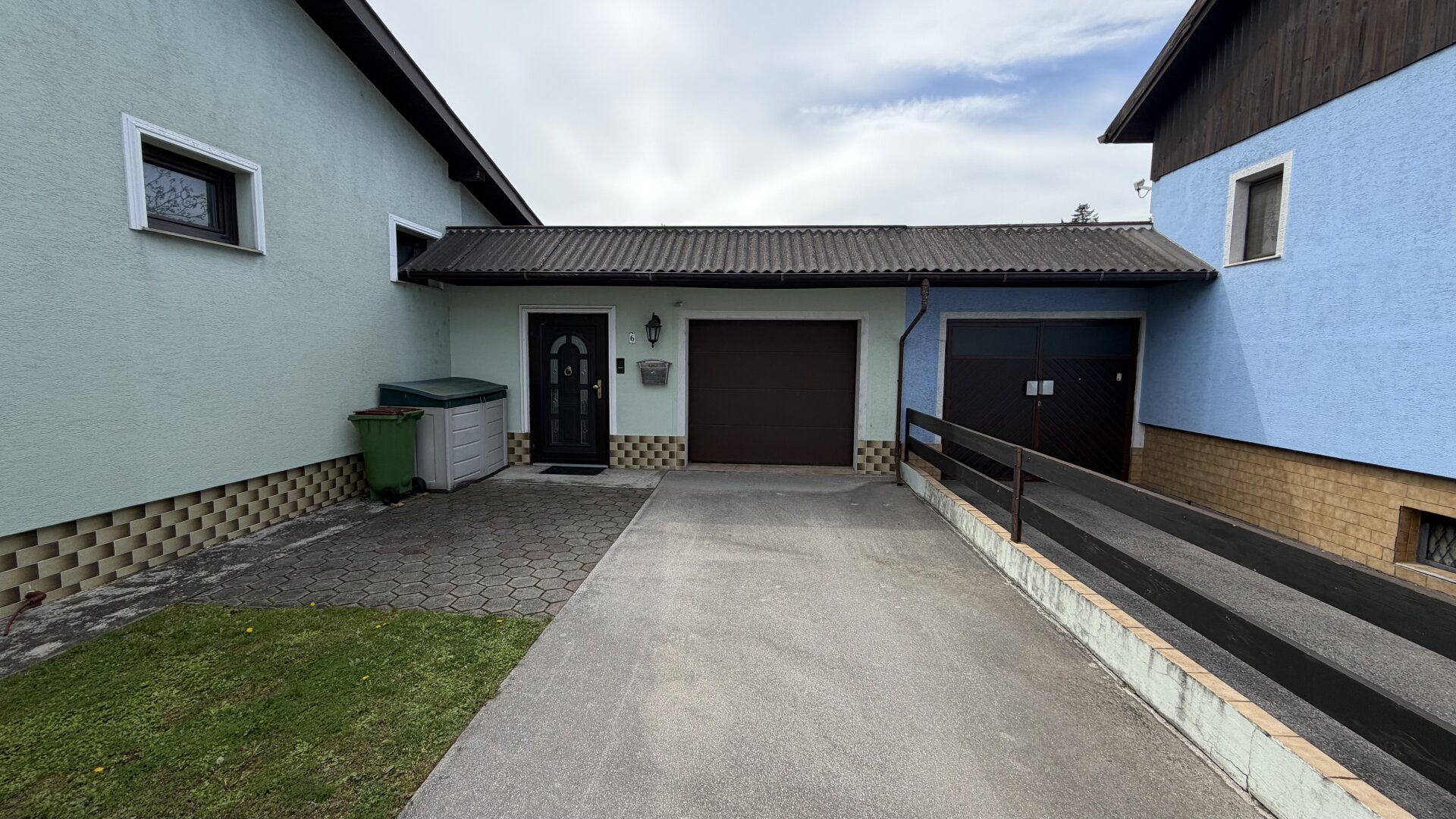 Gepflegtes Einfamilienhaus mit großem 939m2 Grundstück in Groß Enzersdorf !