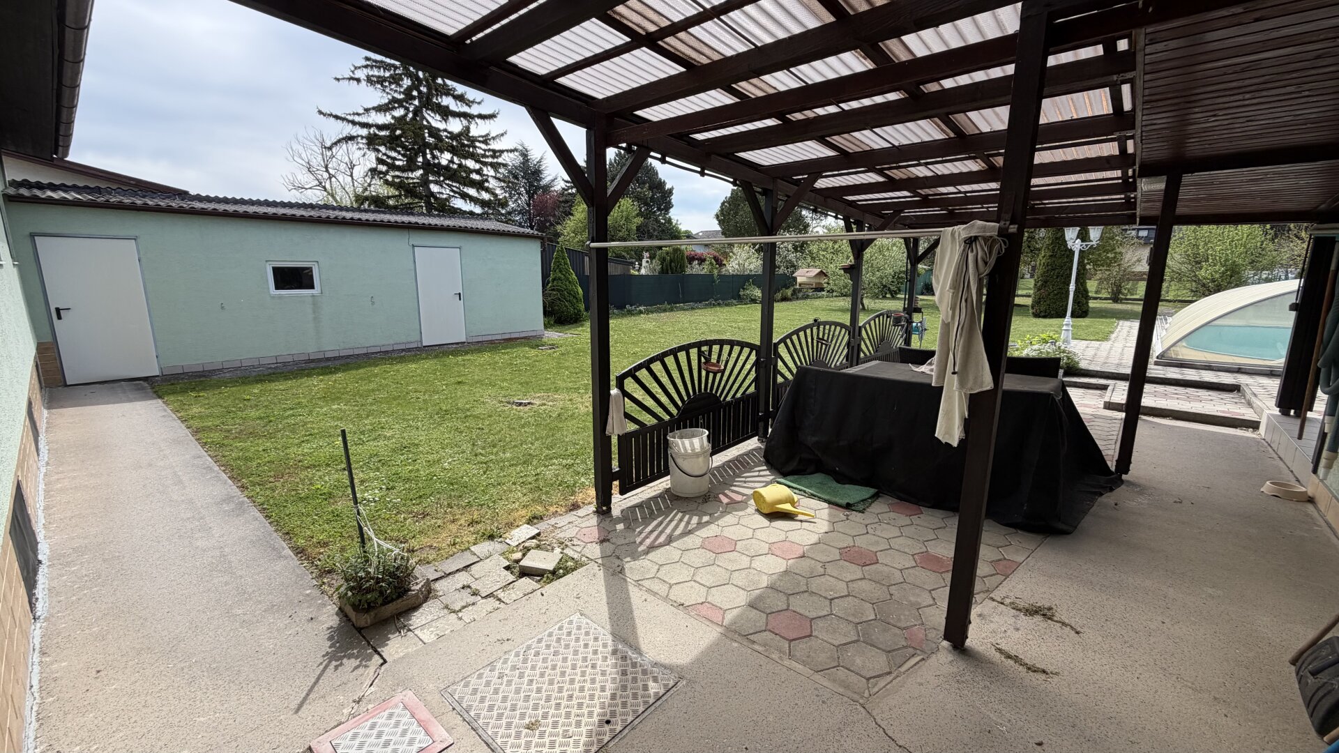 Gepflegtes Einfamilienhaus mit großem 939m2 Grundstück in Groß Enzersdorf !