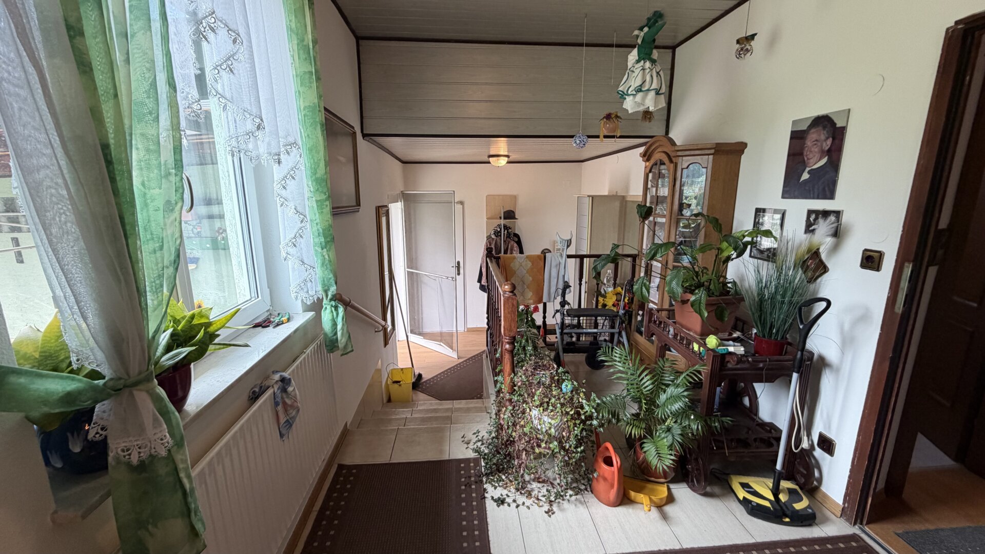 Gepflegtes Einfamilienhaus mit großem 939m2 Grundstück in Groß Enzersdorf !