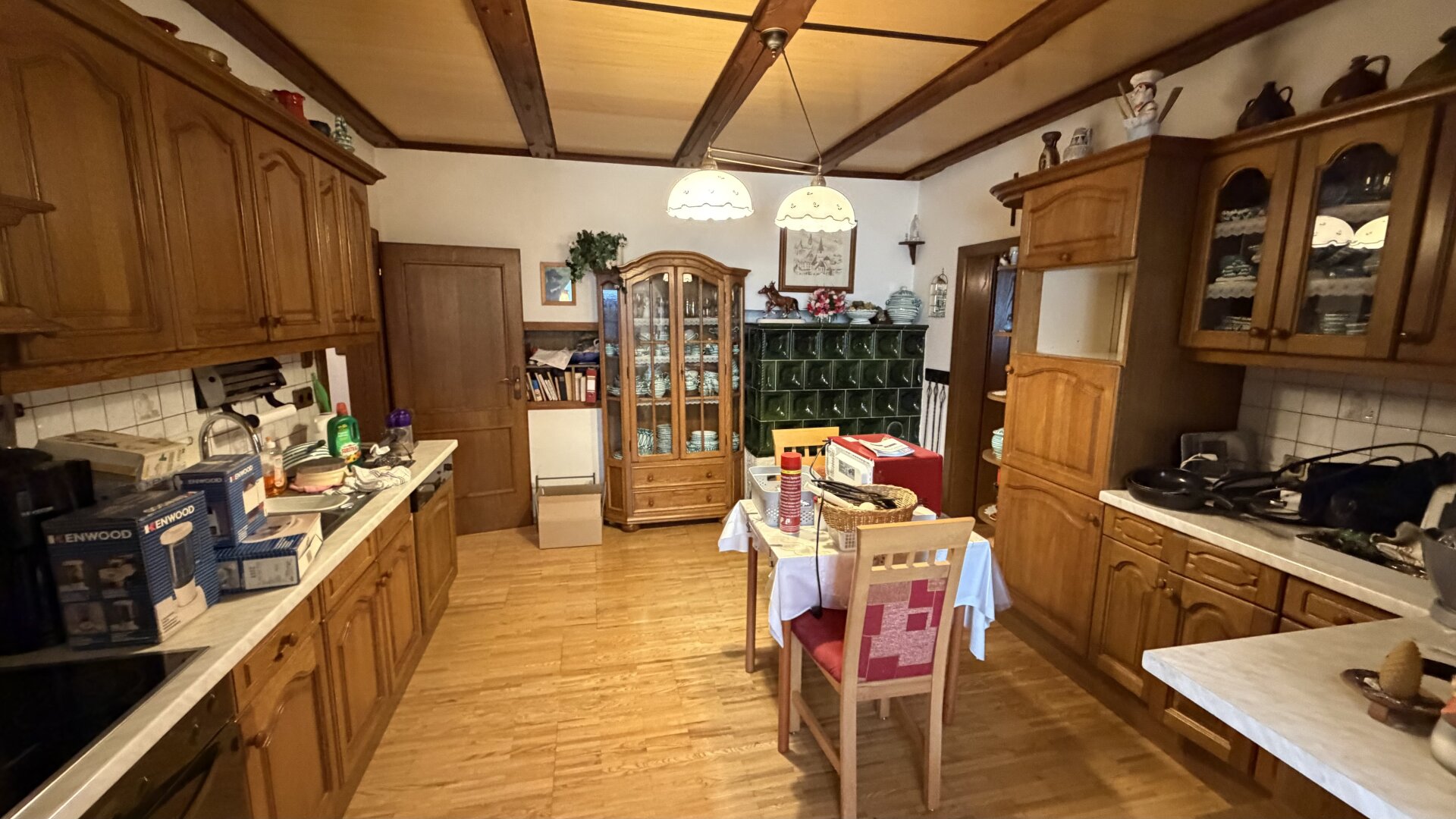 Gepflegtes Einfamilienhaus mit großem 939m2 Grundstück in Groß Enzersdorf !