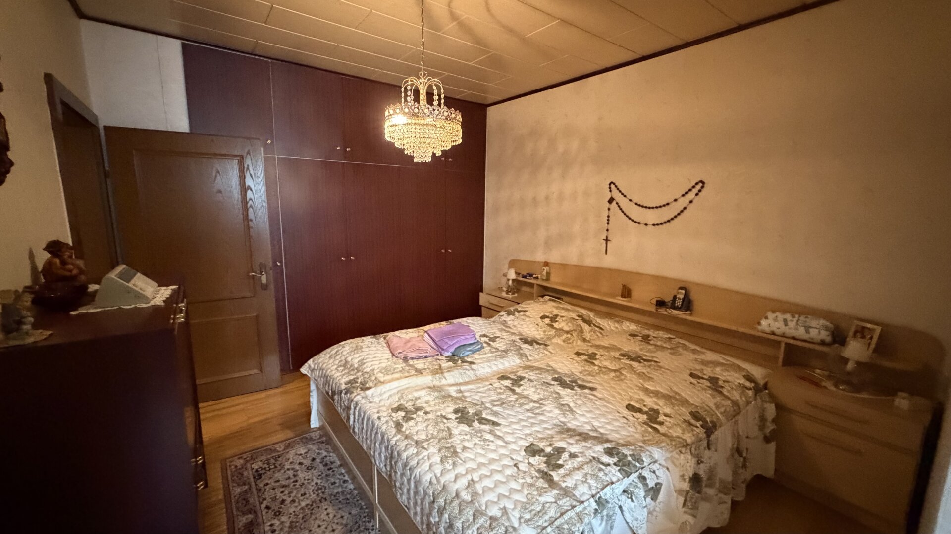 Gepflegtes Einfamilienhaus mit großem 939m2 Grundstück in Groß Enzersdorf !