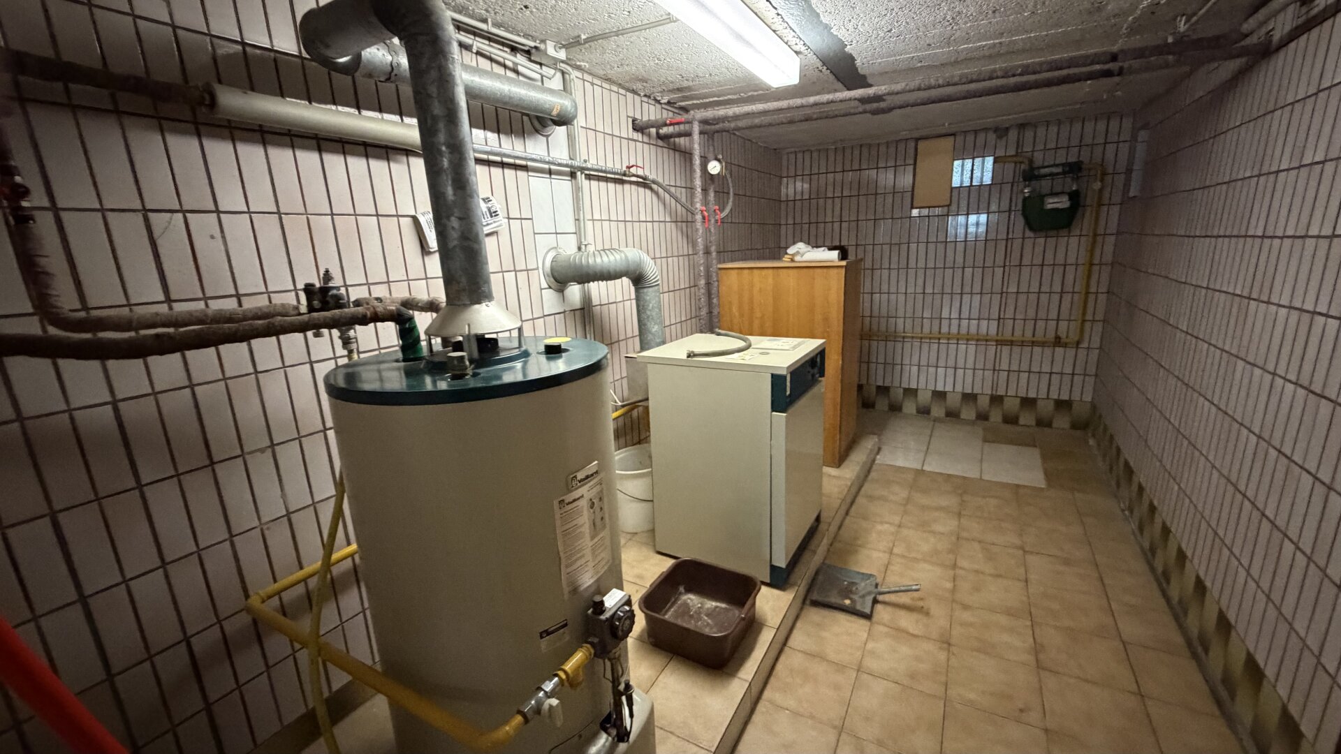 Gepflegtes Einfamilienhaus mit großem 939m2 Grundstück in Groß Enzersdorf !