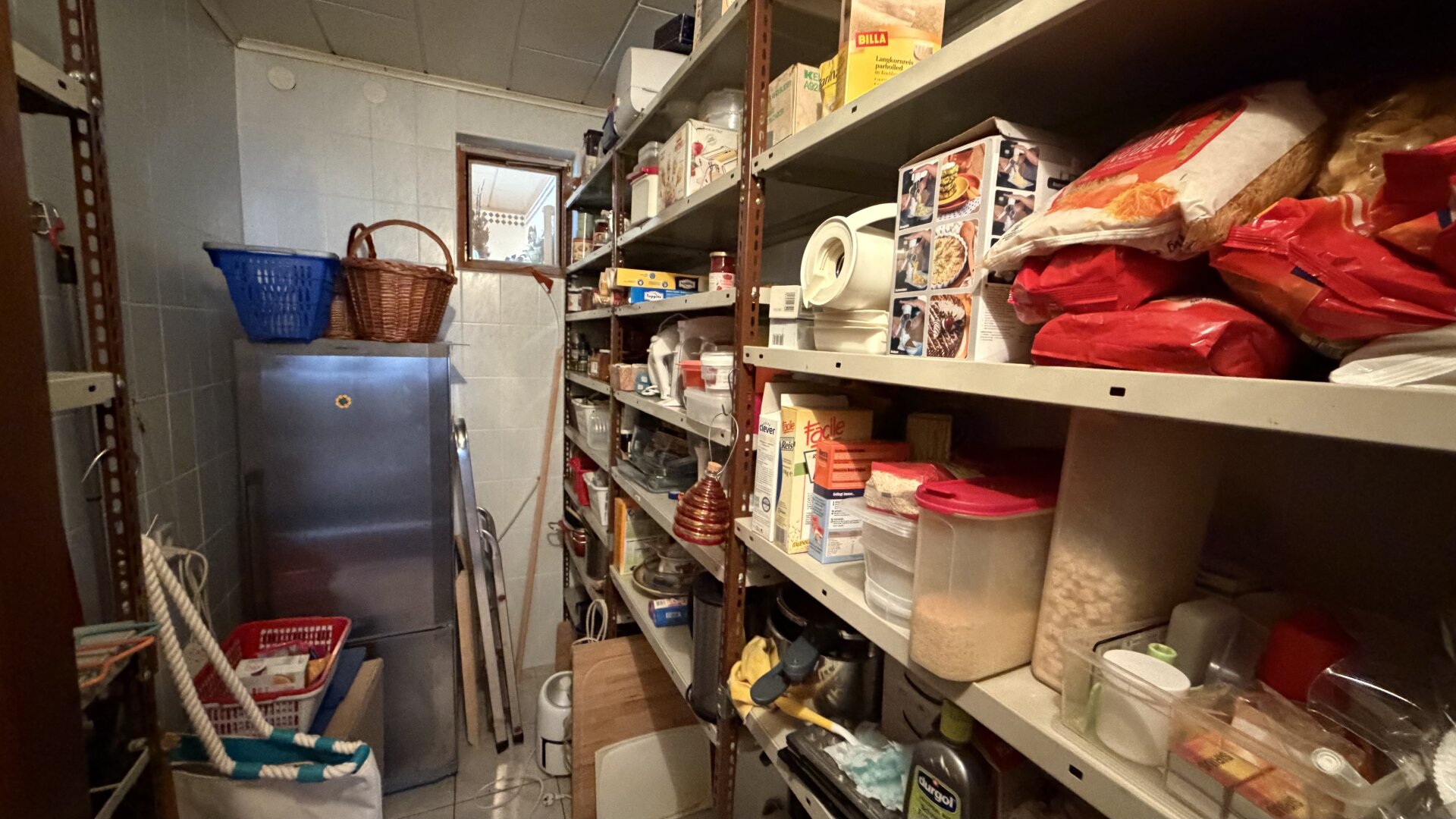 Gepflegtes Einfamilienhaus mit großem 939m2 Grundstück in Groß Enzersdorf !