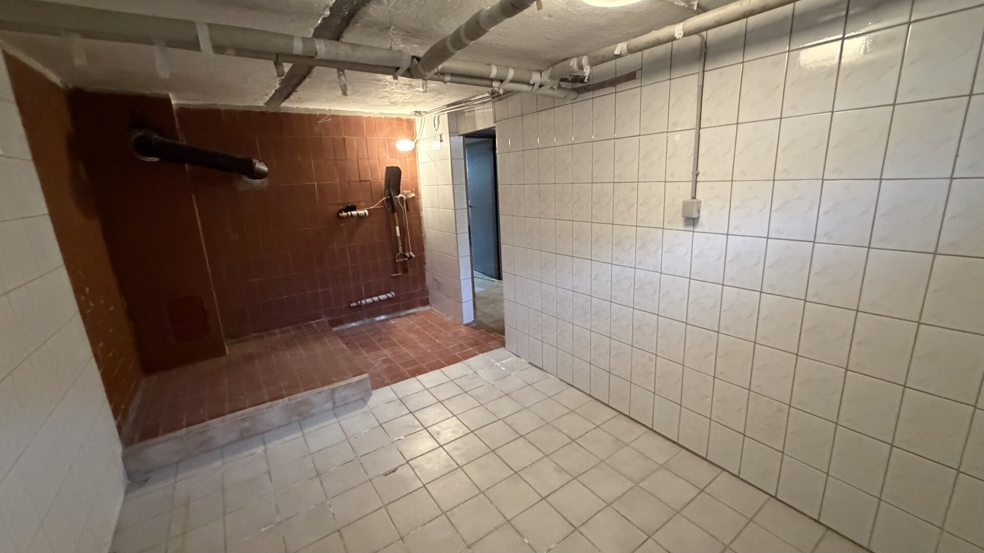 Gepflegtes Einfamilienhaus mit großem 939m2 Grundstück in Groß Enzersdorf !