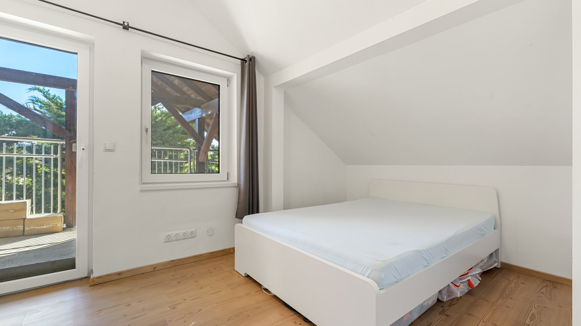 Modernisiertes Mehrfamilienhaus mit viel Platz für die ganze Familie