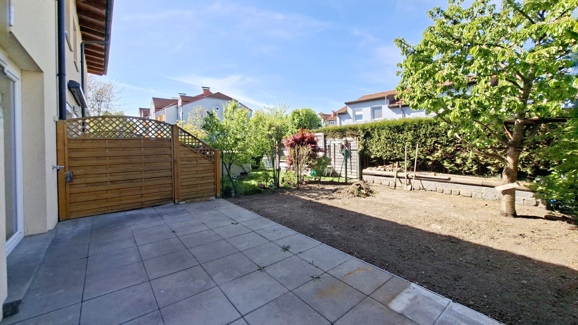 Reihenhaus mit Garten, vollunterkellert