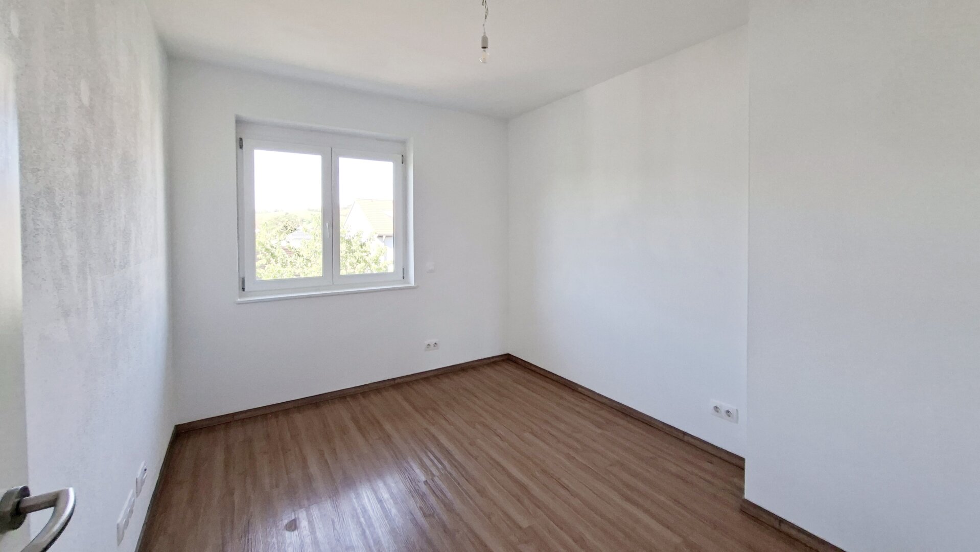 Reihenhaus mit Garten, vollunterkellert