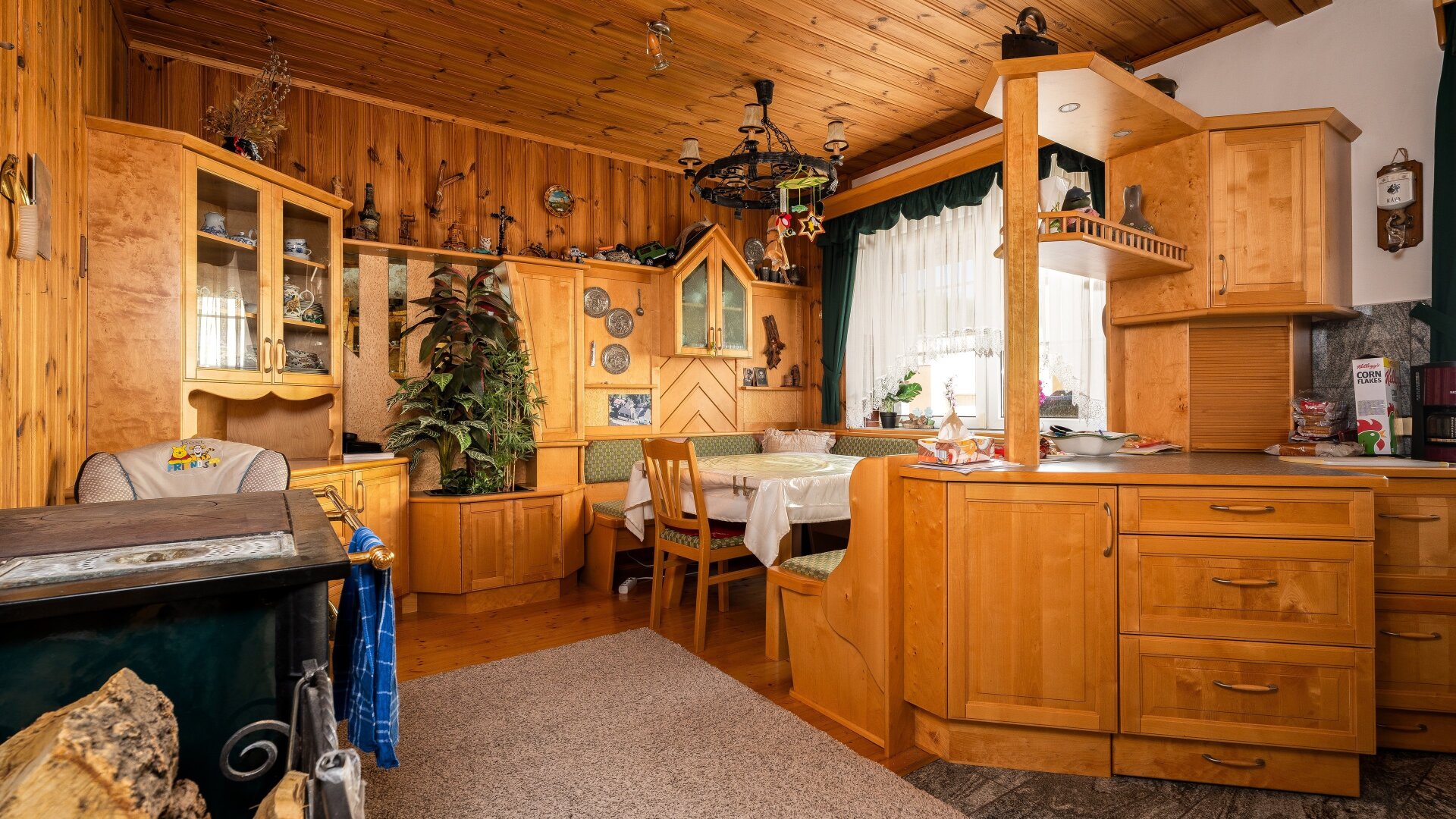 Stilvolles Mehrfamilienhaus mit Charakter, Geschichte & vielseitigem Potenzial