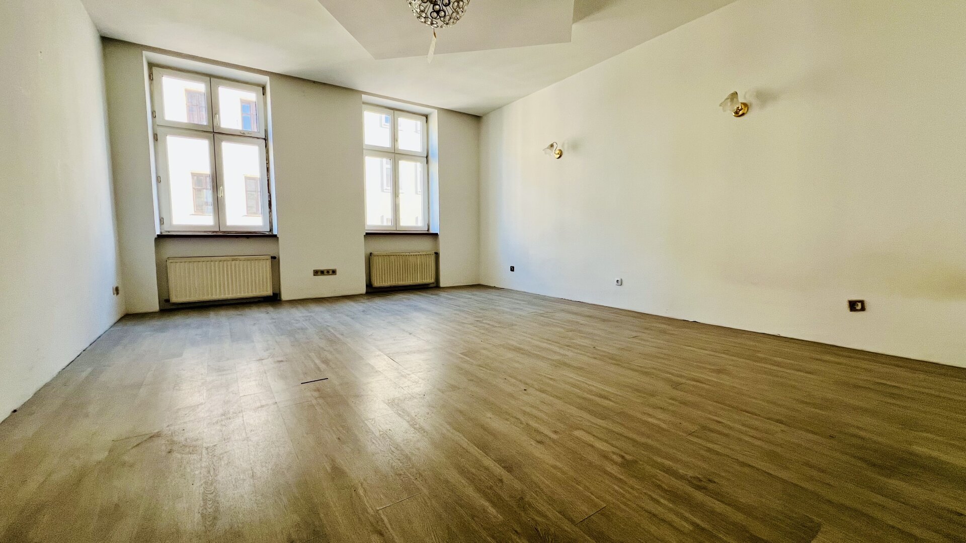 550m zur U6 - 750m zur Spittelau S-&U-Bahn - dein Projekt - gute Infrastruktur