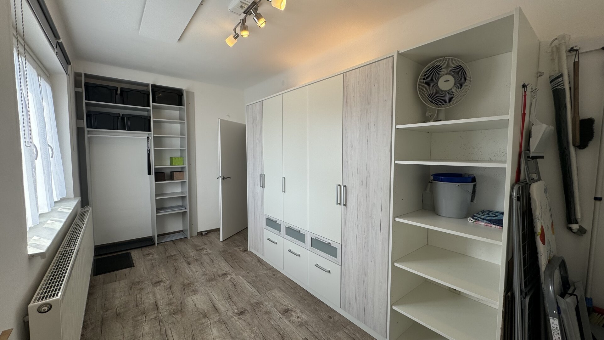 Vollmöblierte Wohnung -  provisionsfrei!