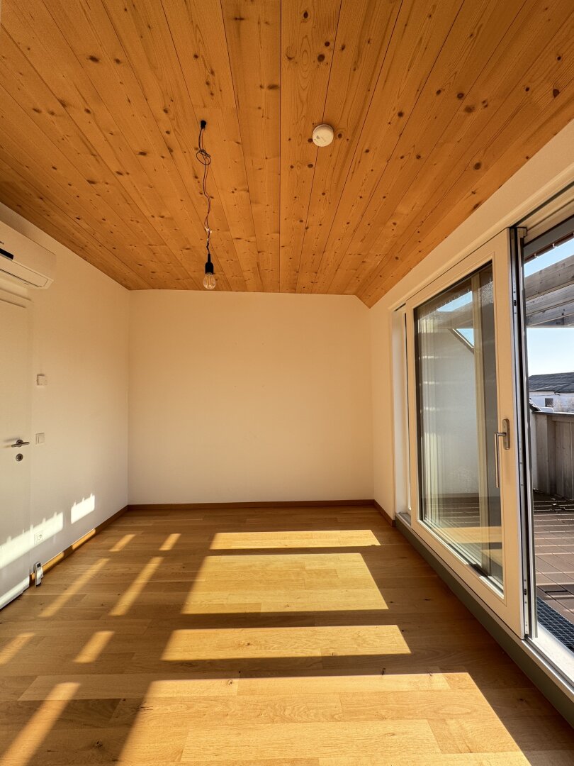 Hochwertiges Reihenhaus mit großzügigem Garten – modernes Wohnen in Ruhelage von Wien-Donaustadt