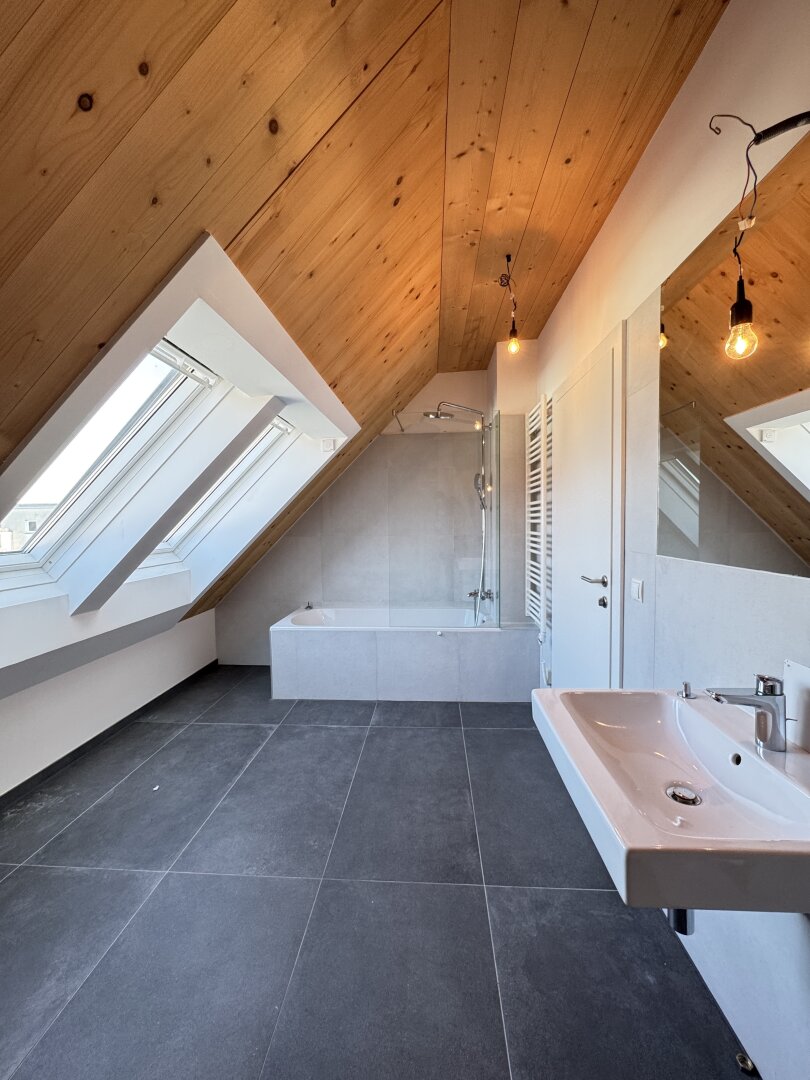 Hochwertiges Reihenhaus mit großzügigem Garten – modernes Wohnen in Ruhelage von Wien-Donaustadt