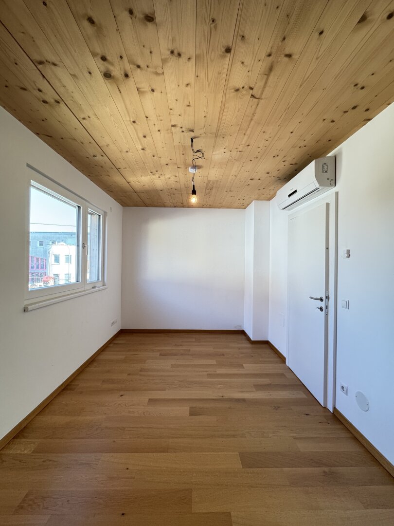 Hochwertiges Reihenhaus mit großzügigem Garten – modernes Wohnen in Ruhelage von Wien-Donaustadt