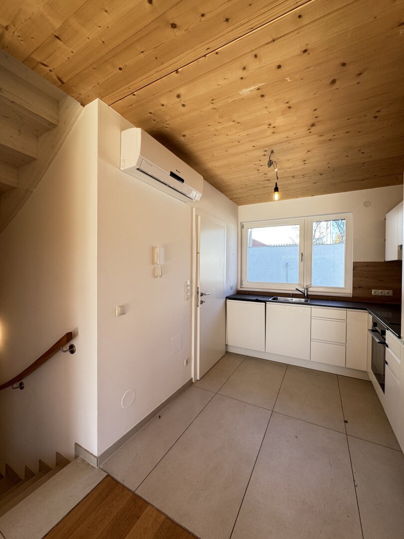 Hochwertiges Reihenhaus mit großzügigem Garten – modernes Wohnen in Ruhelage von Wien-Donaustadt