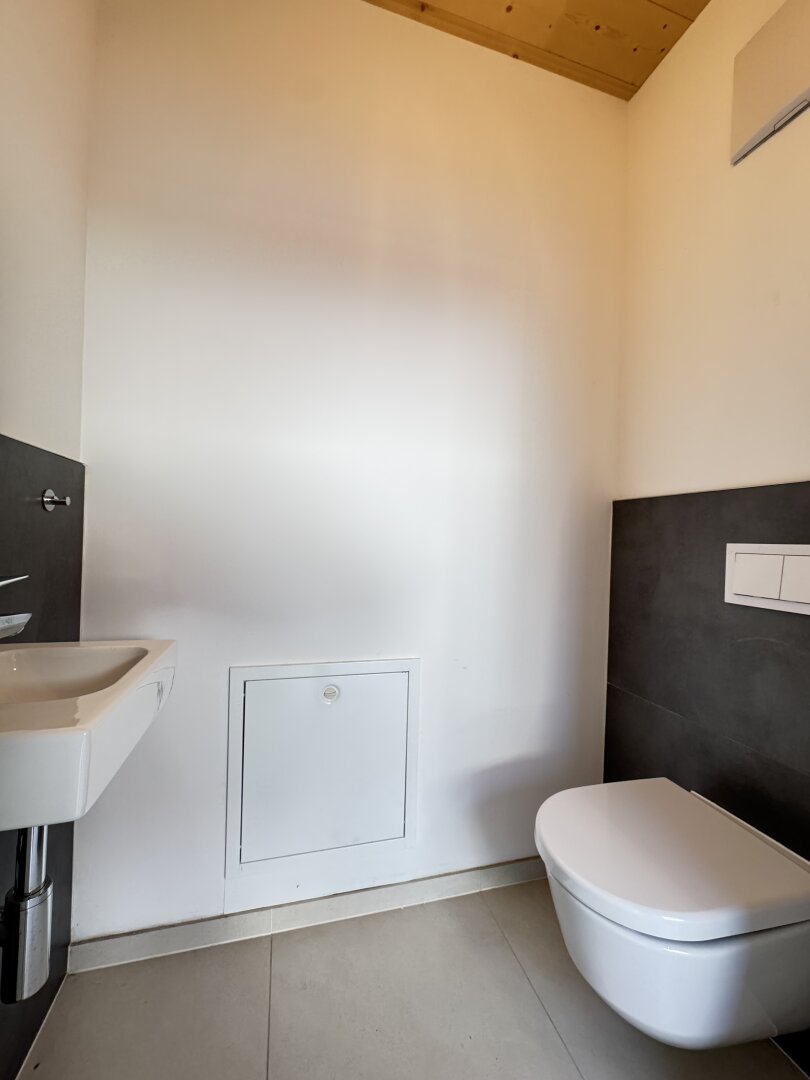 Hochwertiges Reihenhaus mit großzügigem Garten – modernes Wohnen in Ruhelage von Wien-Donaustadt