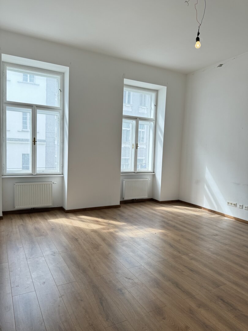 Charmante 2-Zimmer-Altbauwohnung – Bestlage der Josefstadt