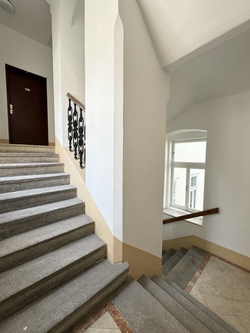 Charmante 2-Zimmer-Altbauwohnung – Bestlage der Josefstadt
