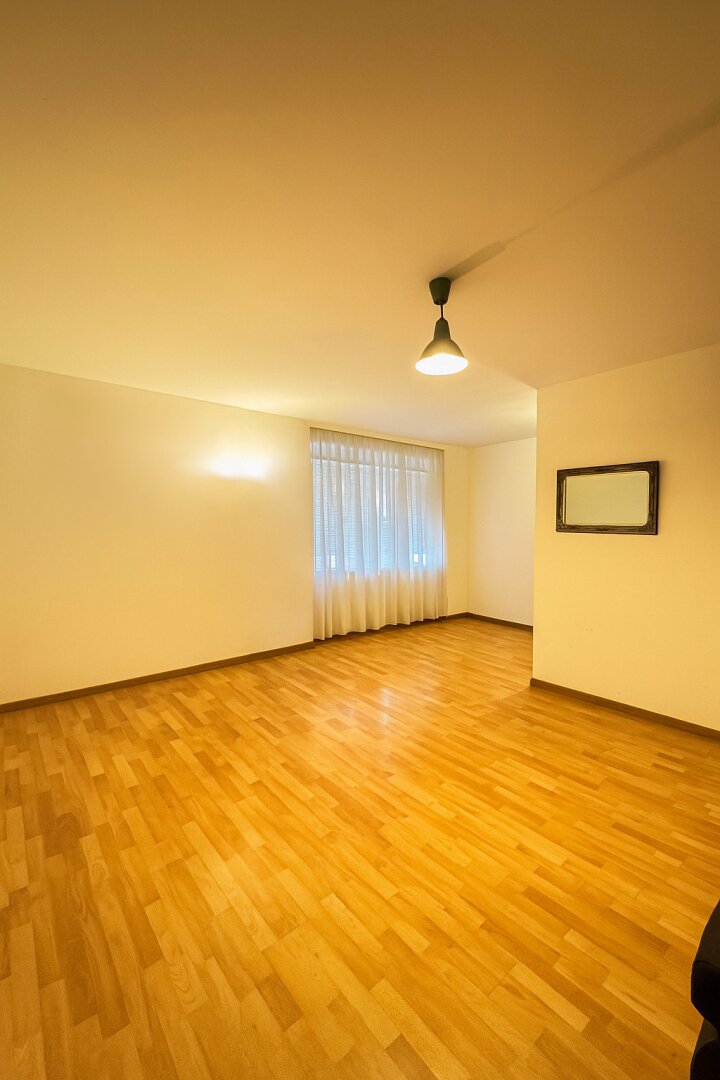 ---Attraktive 1-Zimmer-Wohnung in Augartennähe---