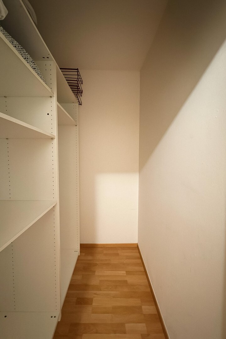 ---Attraktive 1-Zimmer-Wohnung in Augartennähe---