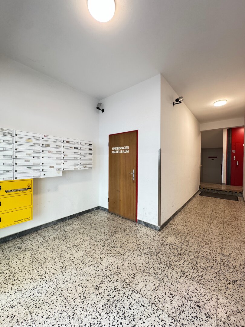 ---Attraktive 1-Zimmer-Wohnung in Augartennähe---
