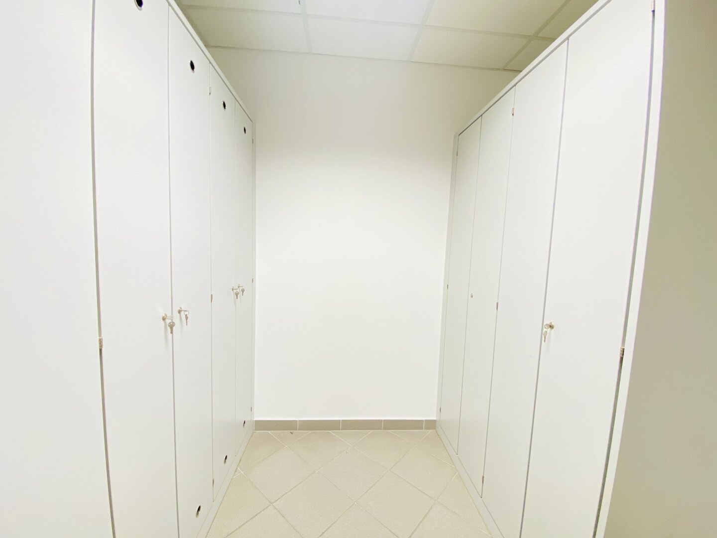Büro/Praxisfläche- in exklusiver Lage zu verkaufen/zu vermieten