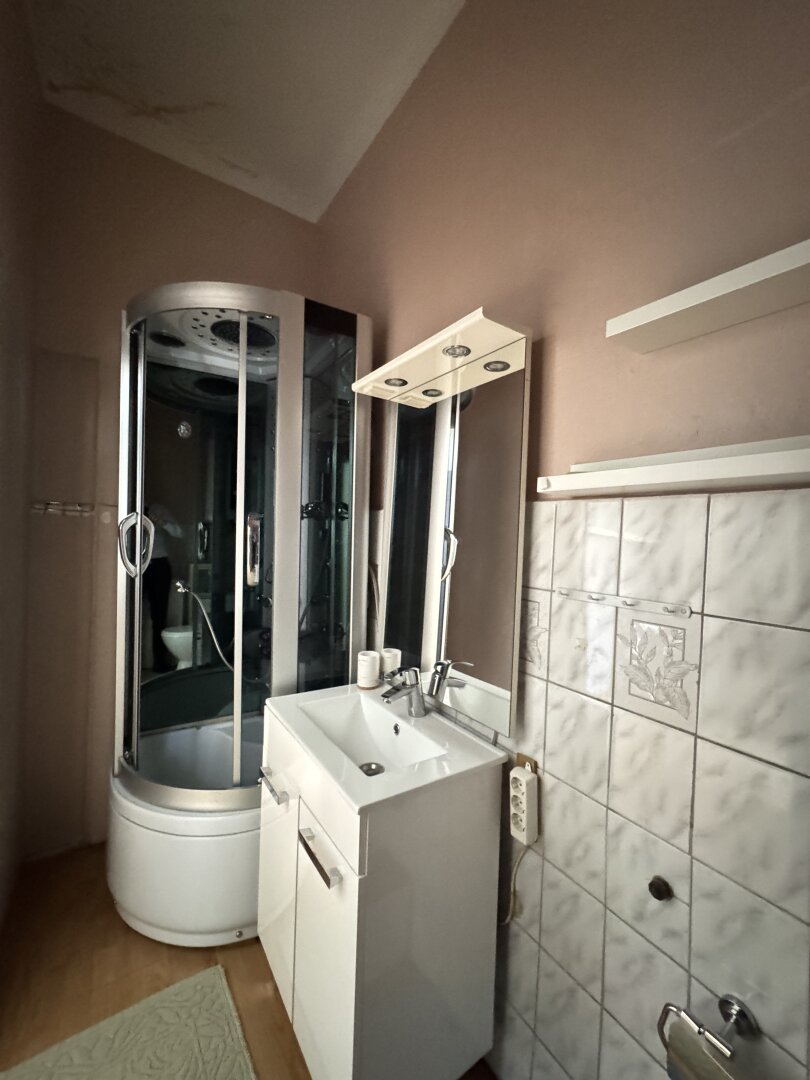 Ruhige 2-Zimmer-Altbauwohnung mit Grünblick – Ihr neues Zuhause in Wien