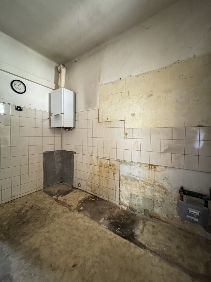 Stilvoller Altbau mit Sanierungspotenzial in Ruhelage – 2-Zimmer-Wohnung in 1200 Wien