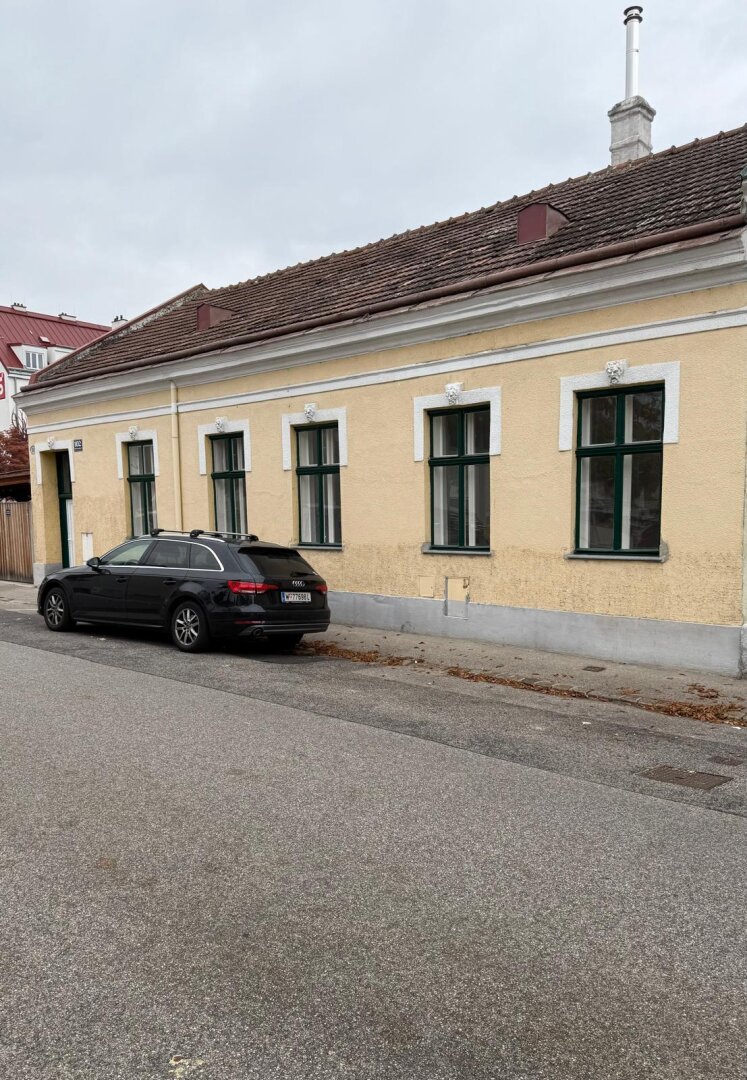 Haus im 23. Bezirk nahe U-Bahn
