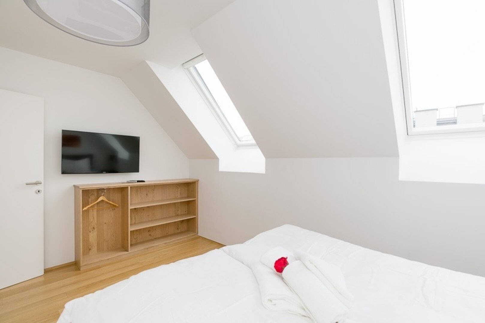 Exklusive Dachgeschosswohnung mit 2 Terrassen nahe Augarten – Ruhelage & Fernblick