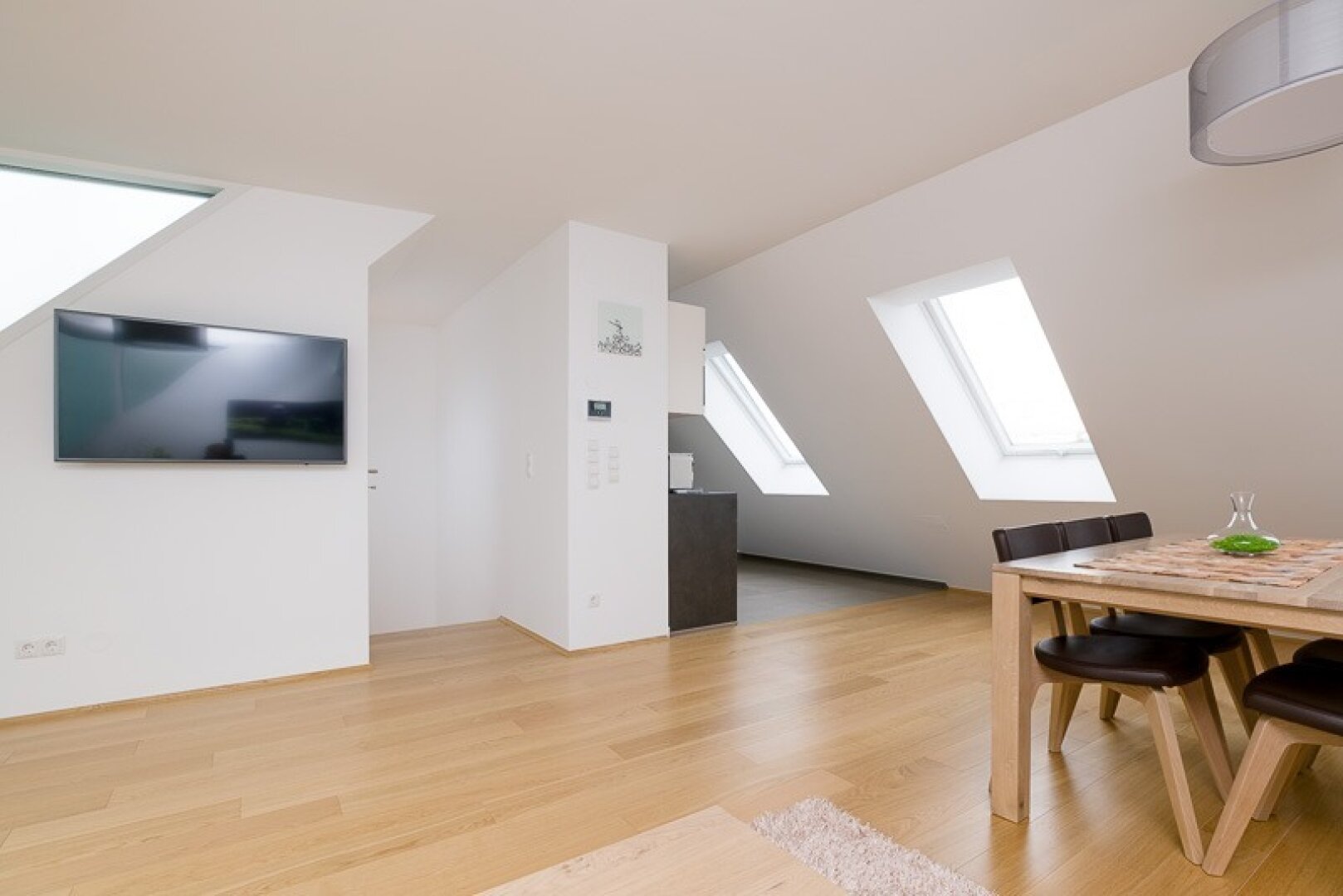 Exklusive Dachgeschosswohnung mit 2 Terrassen nahe Augarten – Ruhelage & Fernblick