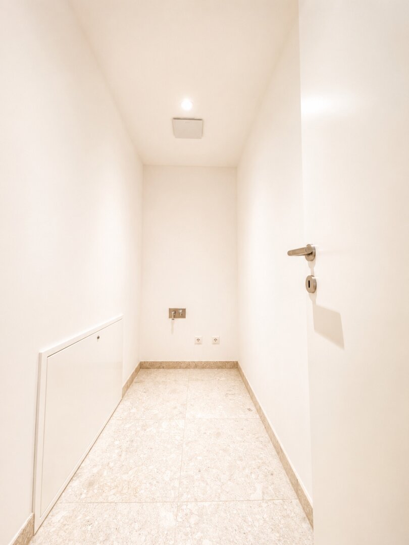 Exklusive 3-Zimmer-Neubauwohnung mit Freifläche in generalsaniertem Haus nahe Augarten