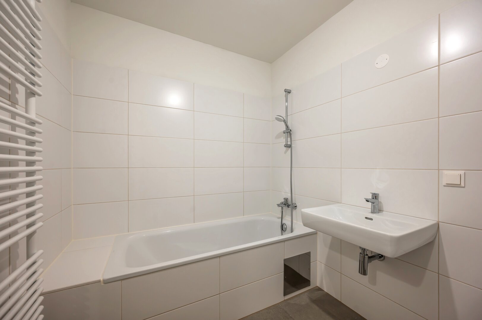 ++PROVISIONSFREI** Hochwertiger 1-Zimmer Neubau-ZWEITBEZUG mit Balkon!