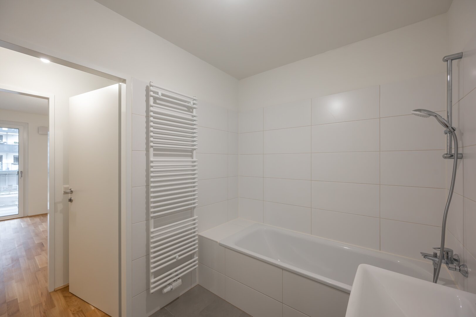 ++PROVISIONSFREI** Hochwertiger 1-Zimmer Neubau-ZWEITBEZUG mit Balkon!