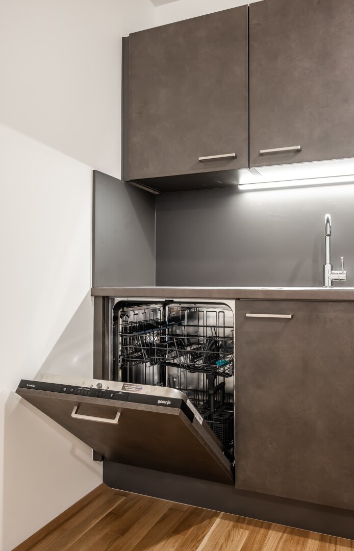 ++PROVISIONSFREI** Hochwertiger 1-Zimmer Neubau-ZWEITBEZUG mit Balkon!
