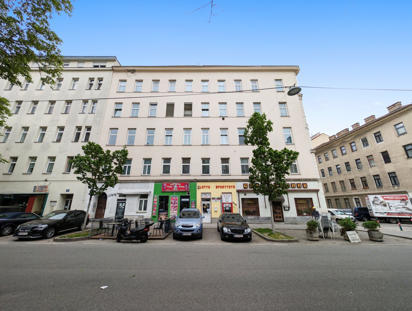 ++Q18++ sanierungsbedürftige 1-Zimmer Altbauwohnung