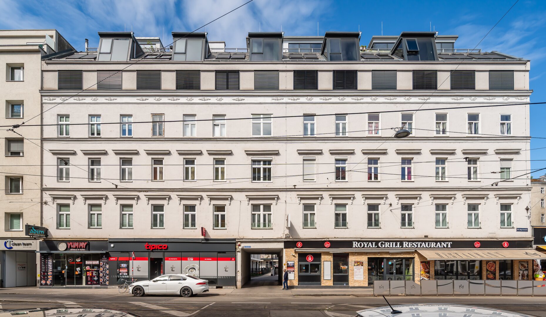 ++NEU++  2-Zimmer Altbau mit ca. 5m² Balkon/Loggia in sehr guter Lage!
