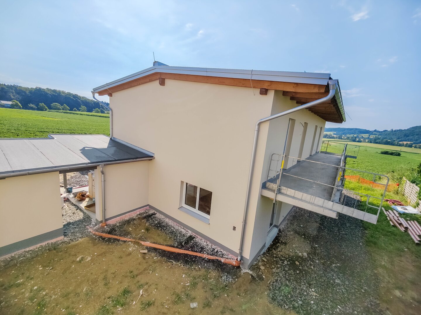 Neuwertige Wohnanlage als Investment. - 4 Tops Erstbezug. - Im Süden von Fürstenfeld.